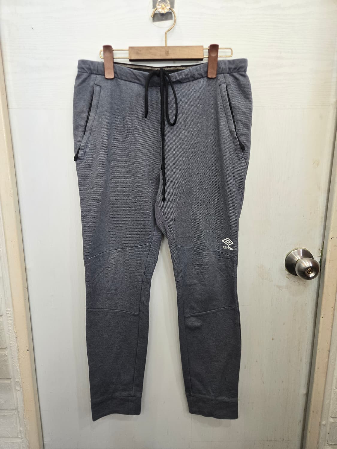 85(M)사이즈 )) UMBRO 엄브로 바지! 허리 전체 고무줄! 상품이미지1