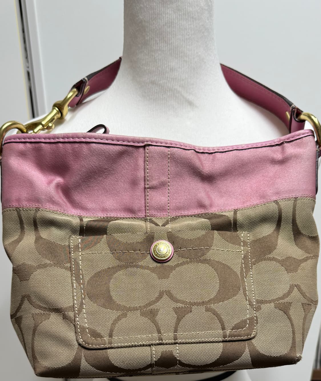 코치 갸루 핑크 미니 숄더백 상품이미지1