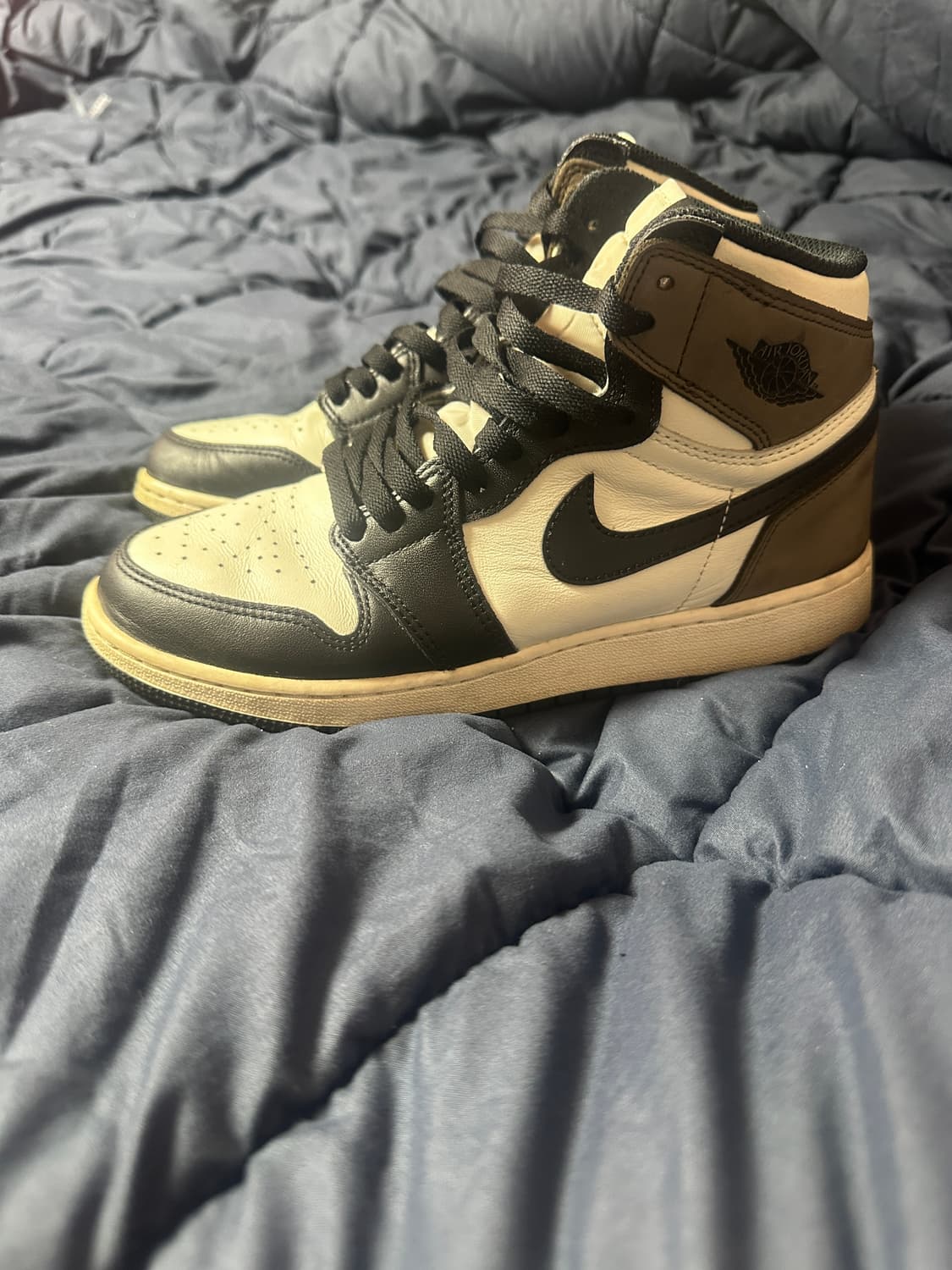 [6.5Y/245] 나이키 조던 1 하이 다크모카 (실착 3회미만) 상품이미지2