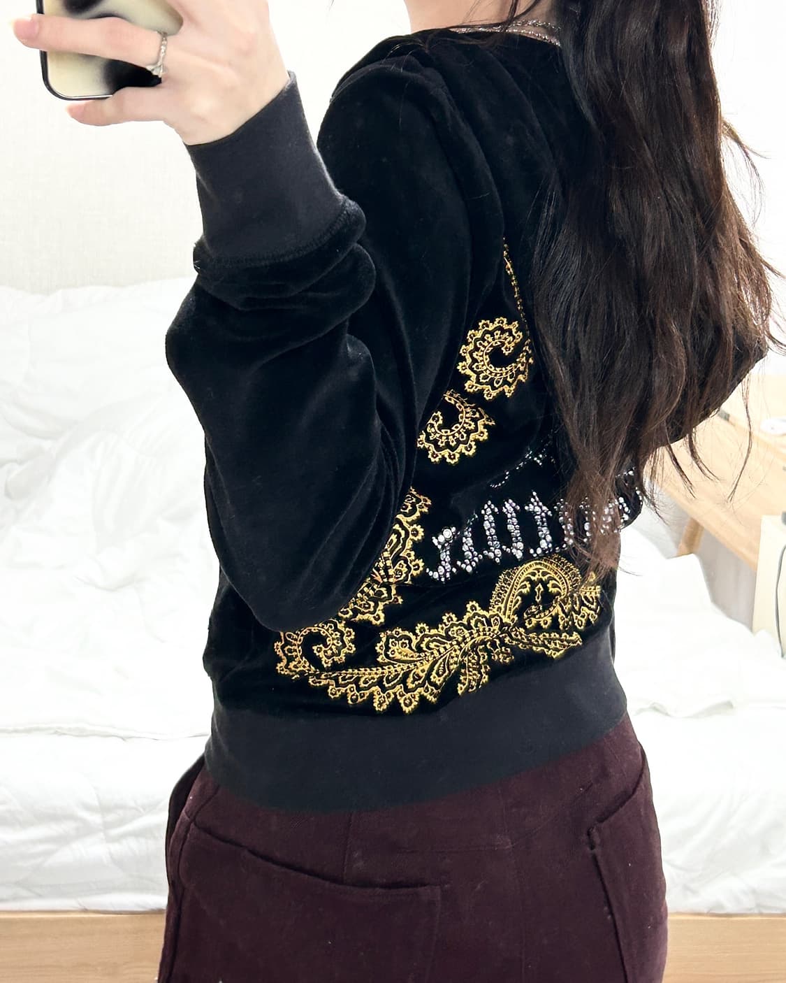 쥬시꾸뛰르 빅로고 블랙 벨벳 후드집업 상품이미지1