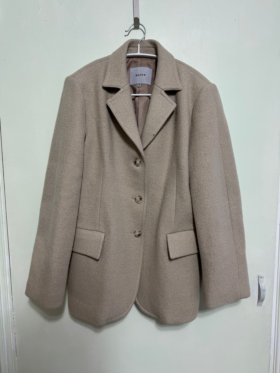 모한 3버튼 부클 블레이저 상품이미지2