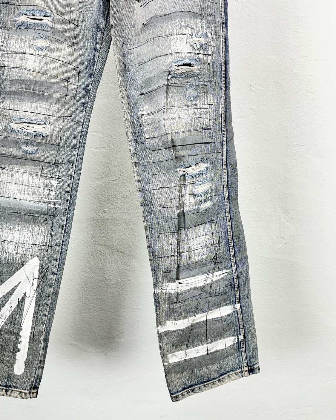 코스티 워시드 블루 스트레치 안티 페인티드 데님 팬츠 상품이미지5