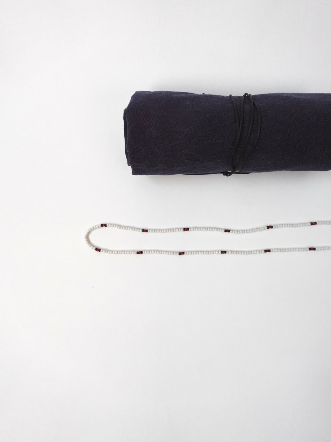 WHITE MAJORCA NECKLACE 상품이미지2