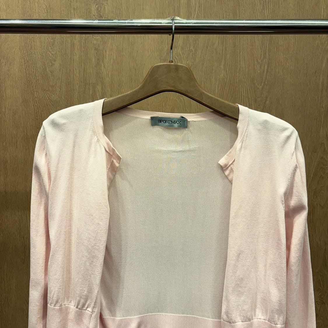 막스마라 스포트막스 긴팔 크롭 코튼 가디건 중앙 오픈형 디테일 핑크 상품이미지4