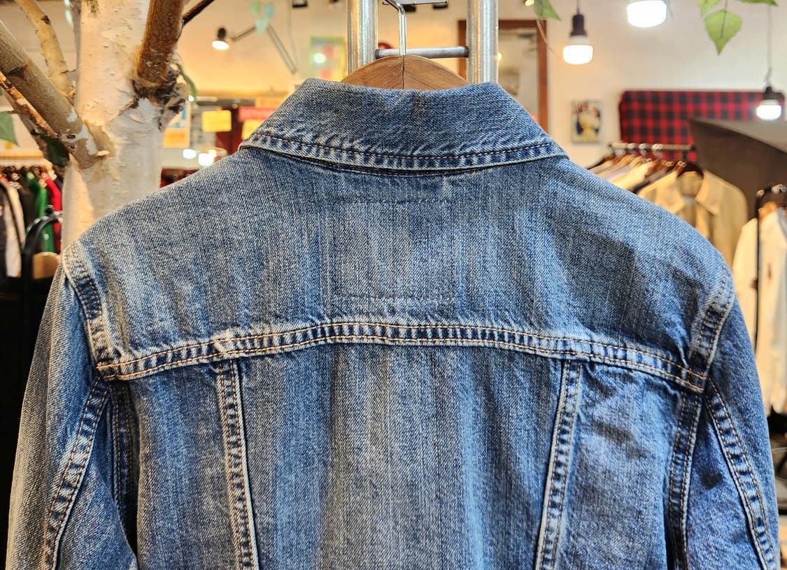 LEVIS 리바이스 체리 자수 데님  자켓 상품이미지6