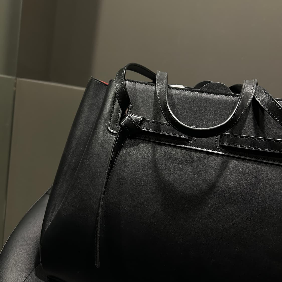 로에베 라조 토트백 상품이미지9