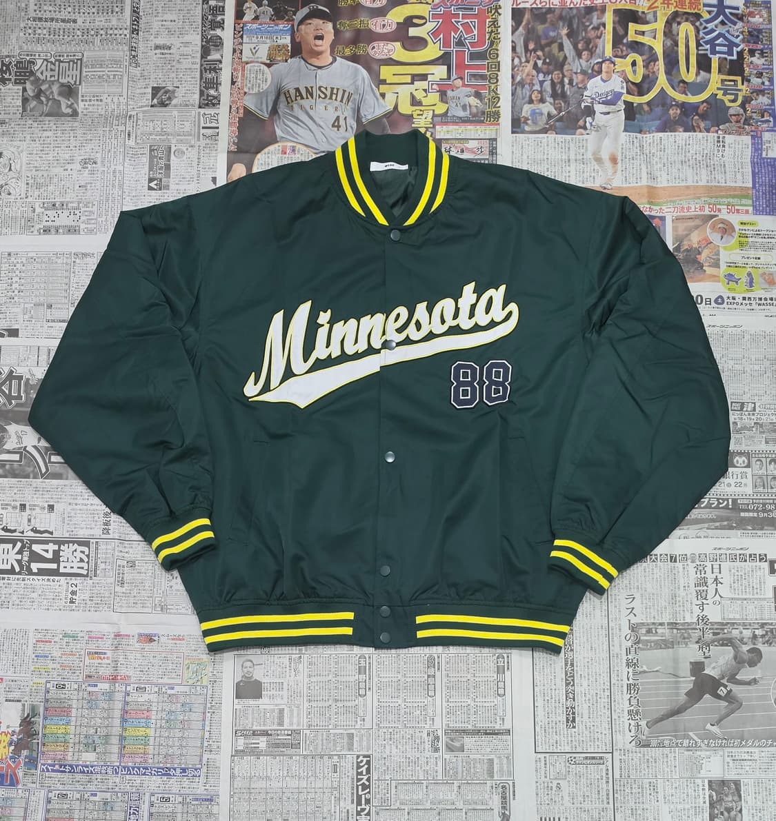 WE GO 바시티 자켓 L 상품이미지1