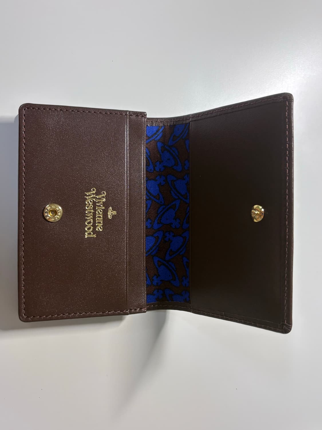 비비안웨스트우드 빈티지 워터 orb 브라운 반지갑 지갑 카드지갑 상품이미지4