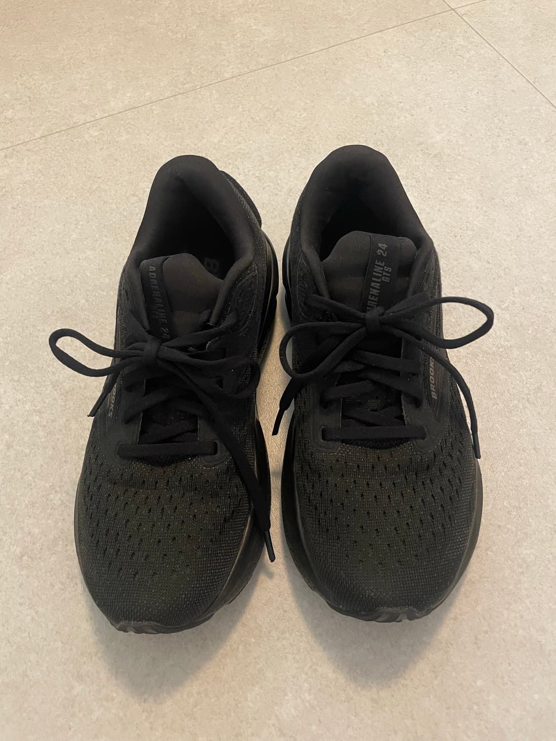 235) brooks 브룩스 아드레날린 GTS 24 블랙  상품이미지1