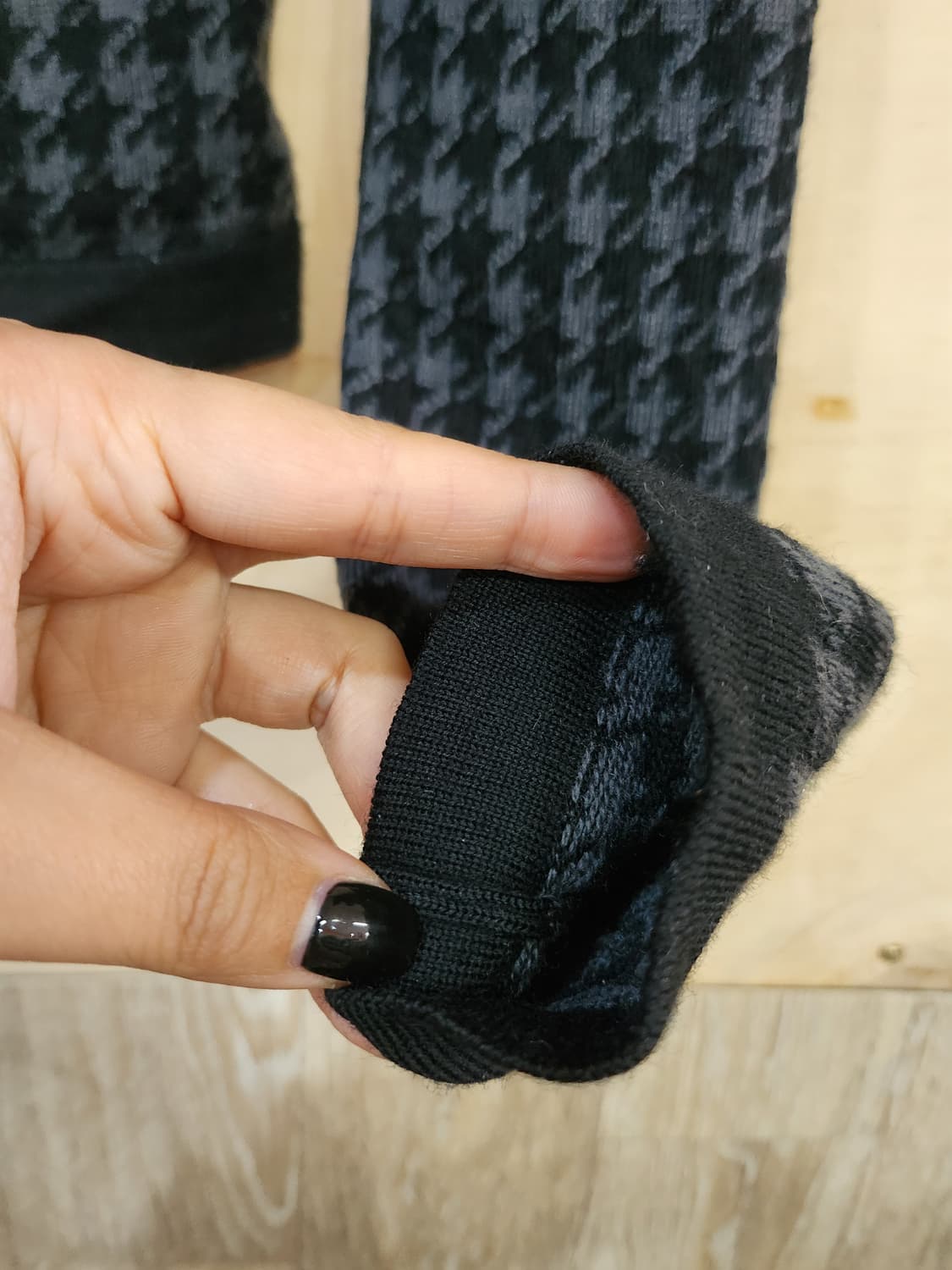 76) 유니클로 체크 울100 가디건 상품이미지4