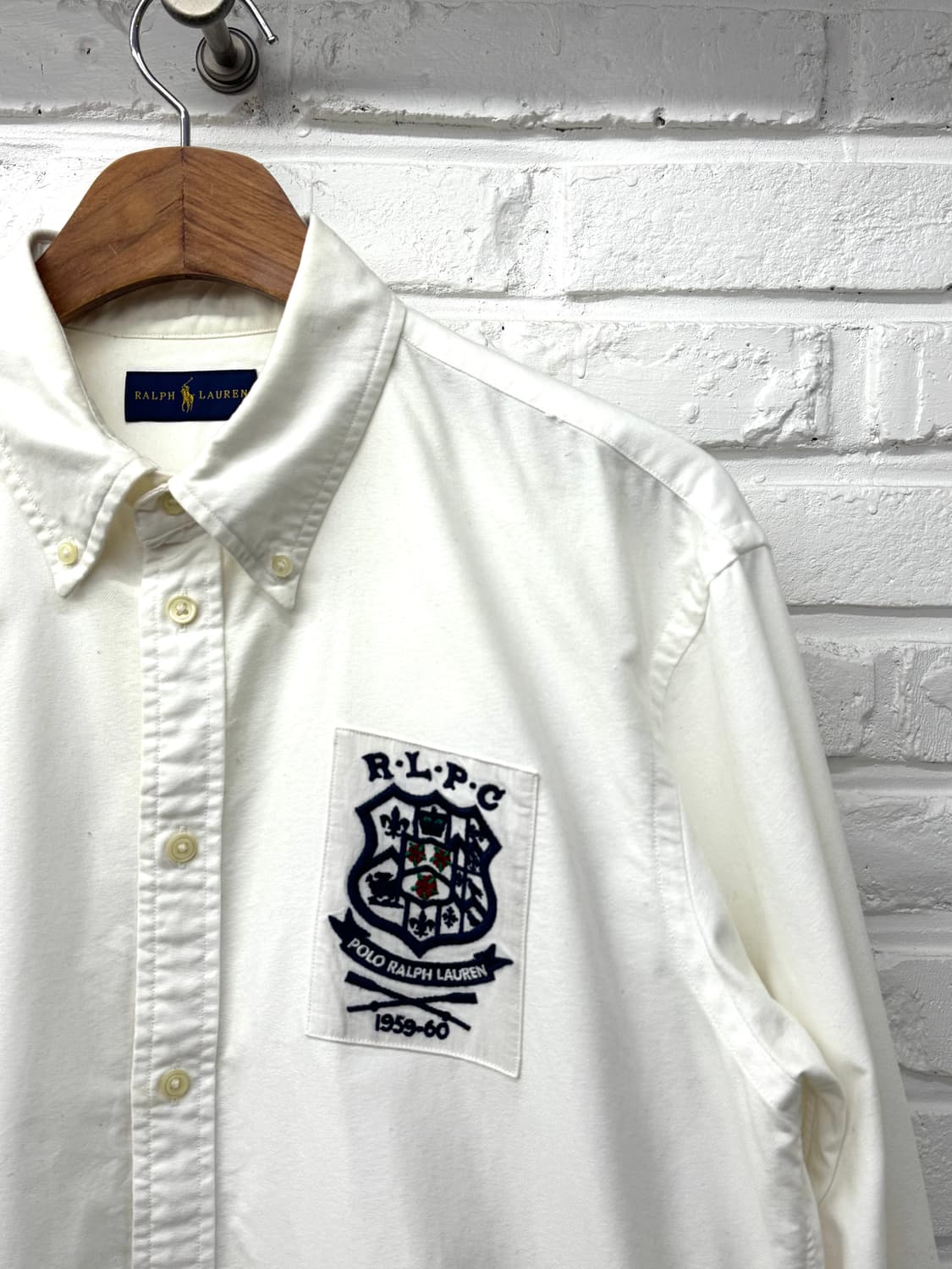 폴로 화이트 자수 셔츠 상품이미지2