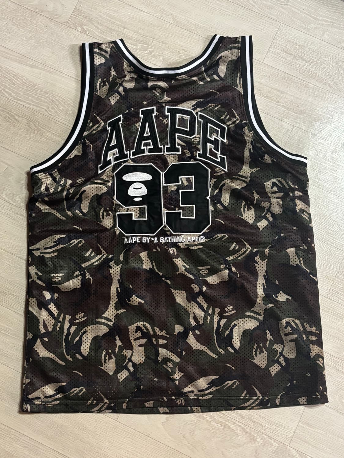 에이프(AAPE) x 챔피온 카모플라쥬 매쉬 나시티 (XL) 상품이미지3