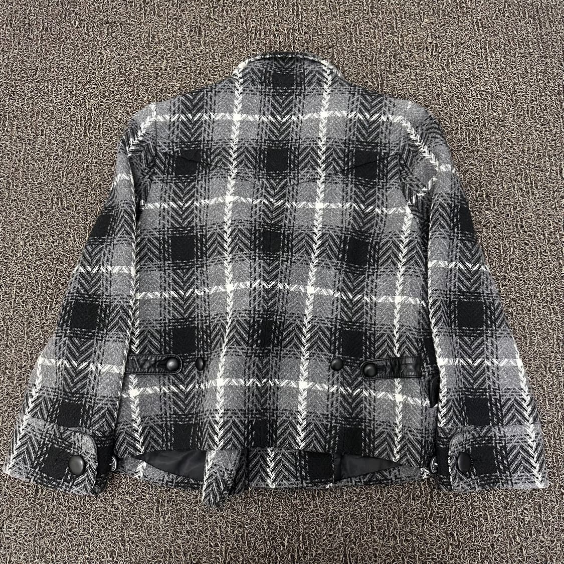 on&on 온앤온 여성 체크 패턴 자켓 66사이즈 상품이미지5