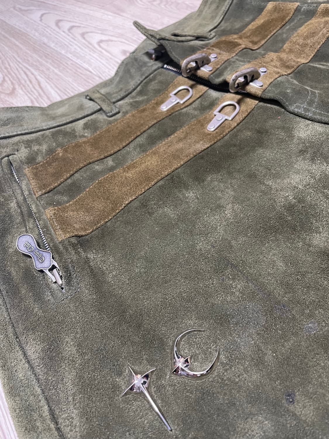 떠그클럽 팬츠 판매합니다. 상품이미지3