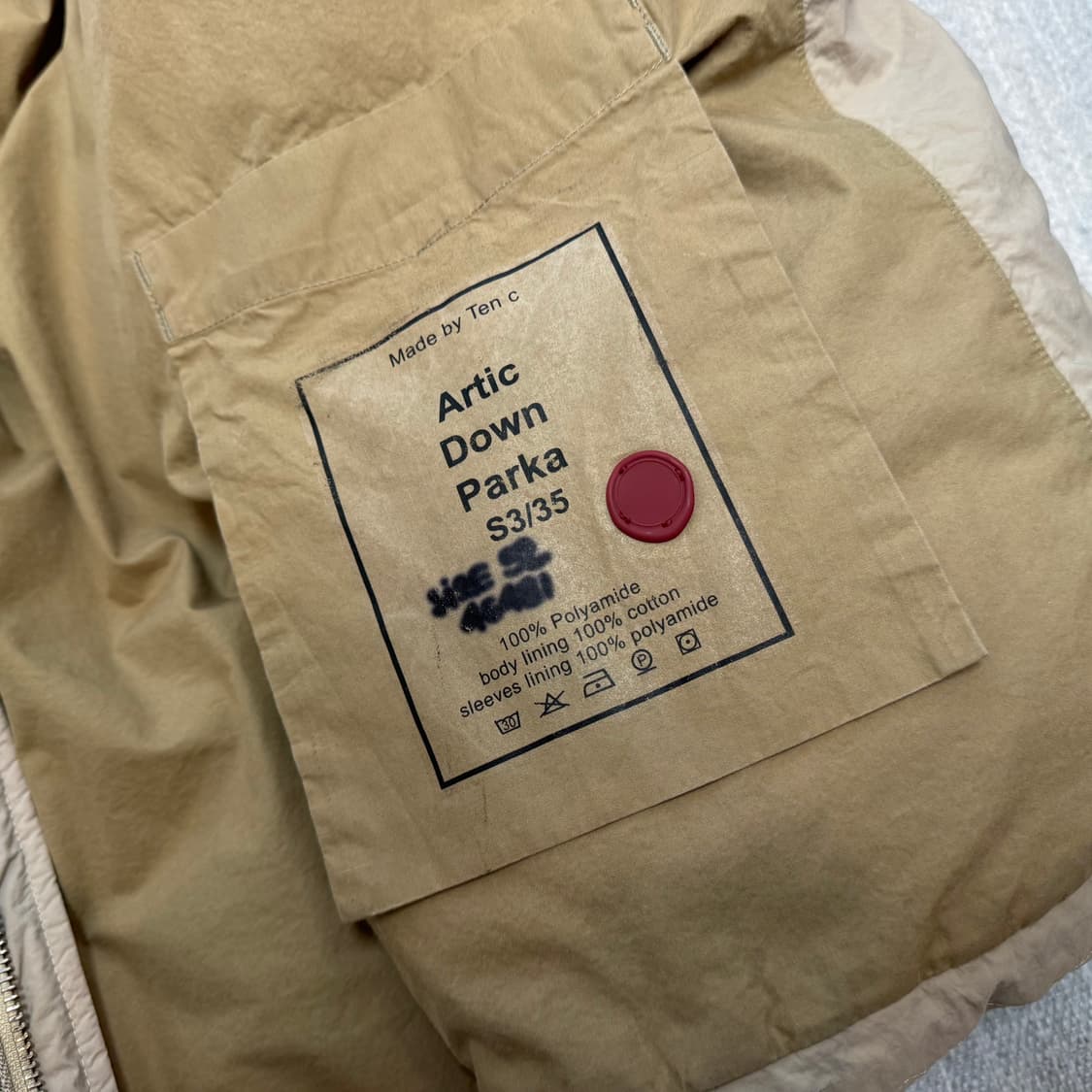 텐씨 아틱 거즈화이트 52 사이즈 패딩 상품이미지3