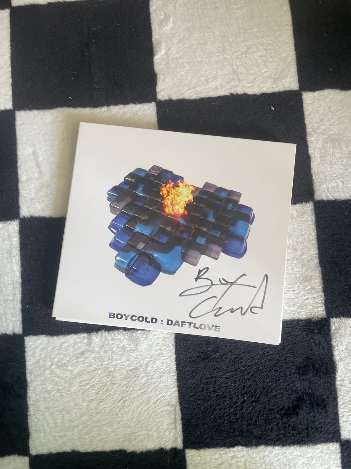 BOYCOLD 정규 1집 DAFT LOVE 친필사인반 상품이미지1