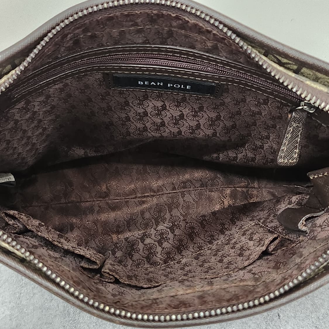 빈폴 정품 브라운 패턴 크로스백 28x27cm 상품이미지8