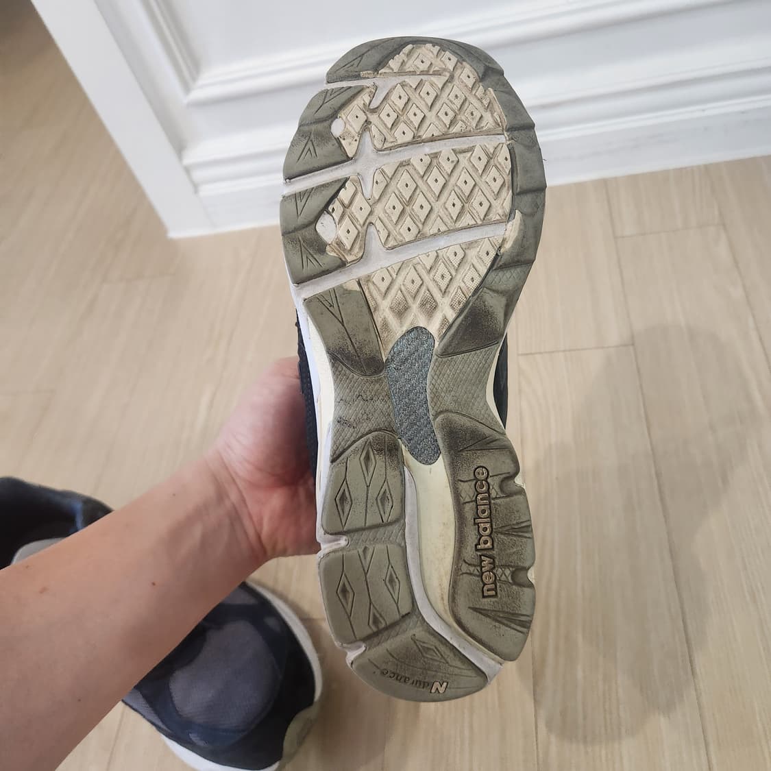 280 뉴발란스 990v3 x KITH 키스 상품이미지5