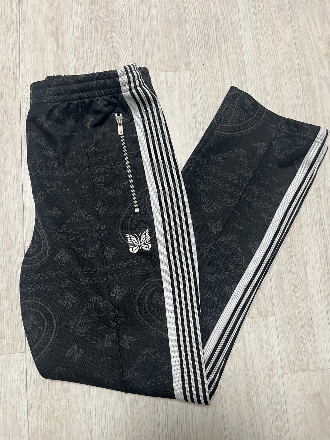 S)니들스 x 누비안 내로우 트랙팬츠 상품이미지1