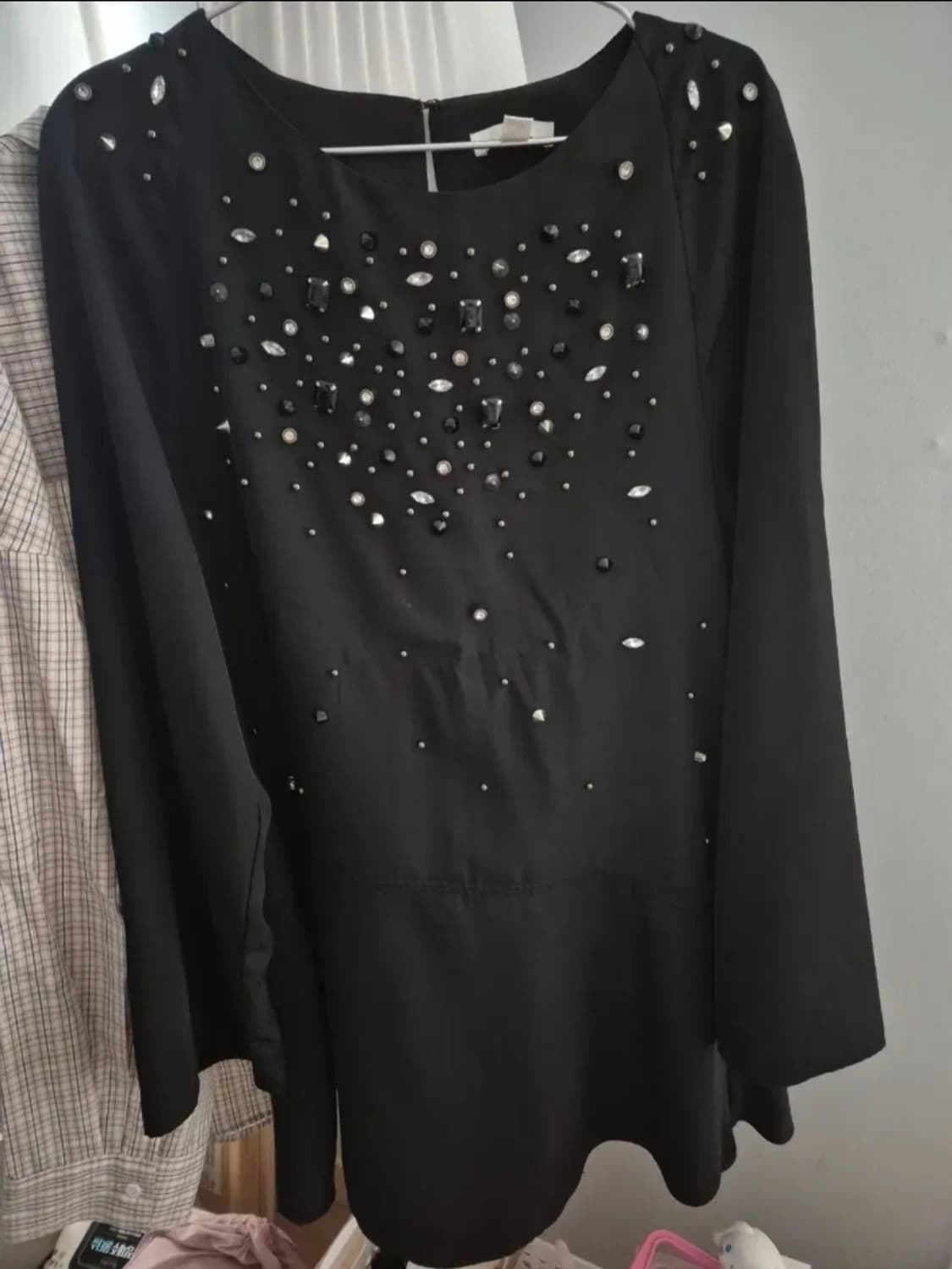 블랙 스터드 원피스 상품이미지1