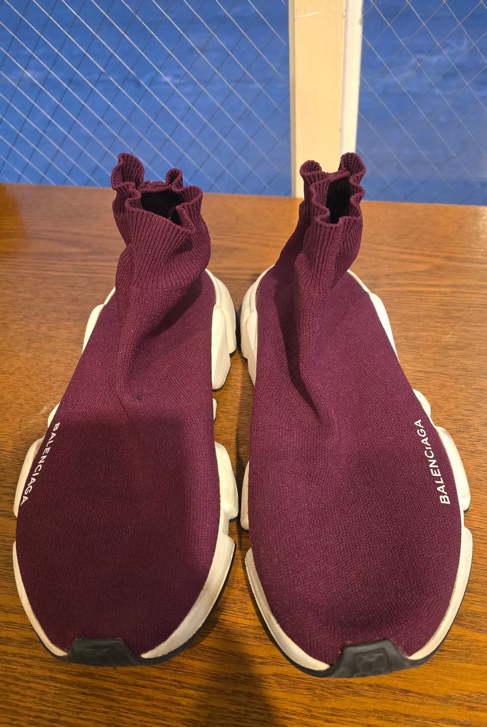 발렌시아가 스피드러너 버건디 260사이즈 상품이미지2