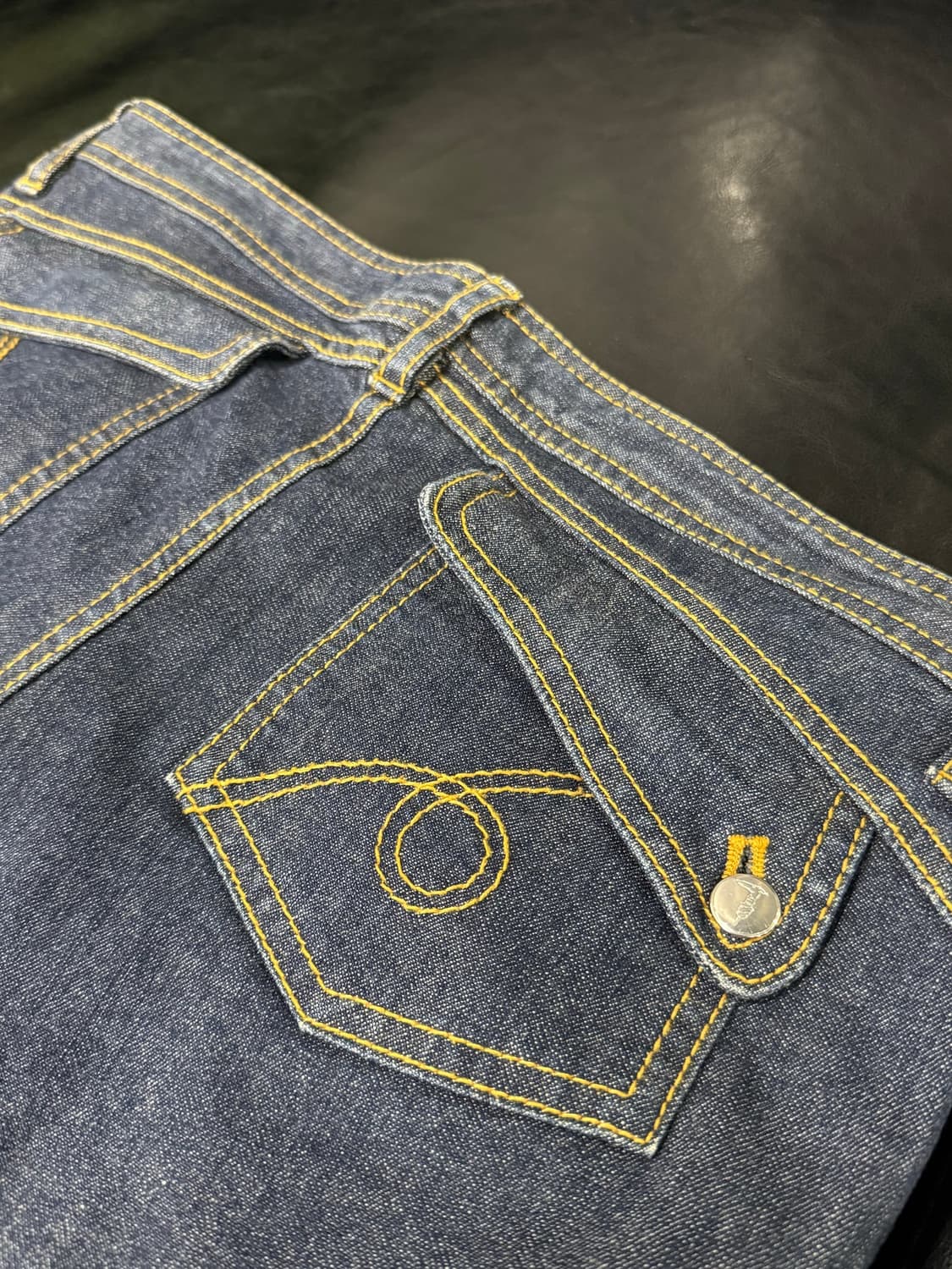 Trussardi 데님 팬츠 진청 세미 부츠컷 상품이미지8