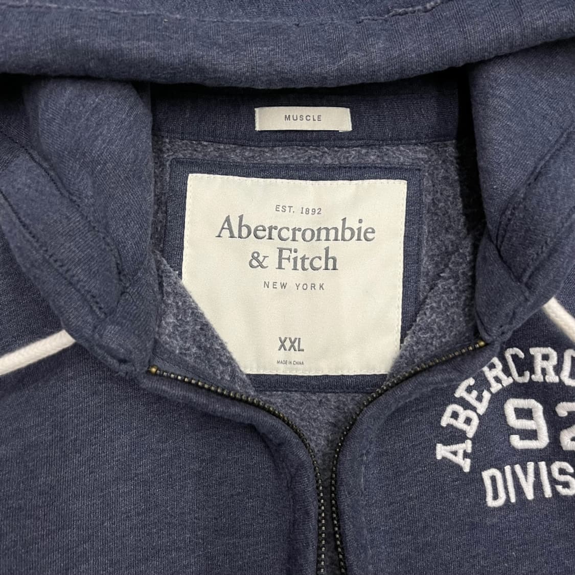 아베크롬비 패치로고 네이비 후드집업 XXL 상품이미지5