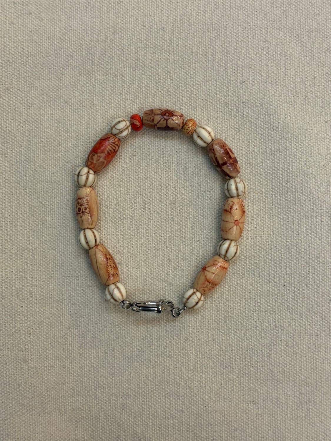 빈티지 패턴 비즈 팔찌 · 써지컬 고리 마감 상품이미지8