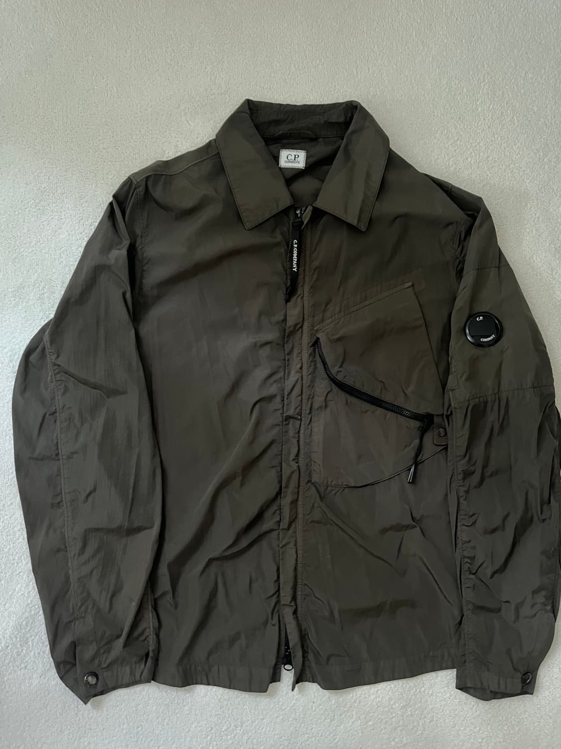 cp 컴퍼니 크롬 렌즈 오버 셔츠 자켓 (바람막이) 카키 L 상품이미지1