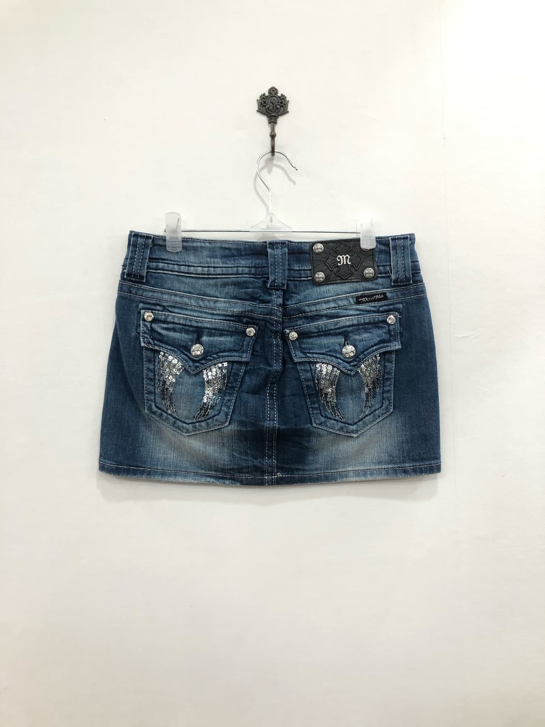 wing sequin washed denim mini skirt 상품이미지1