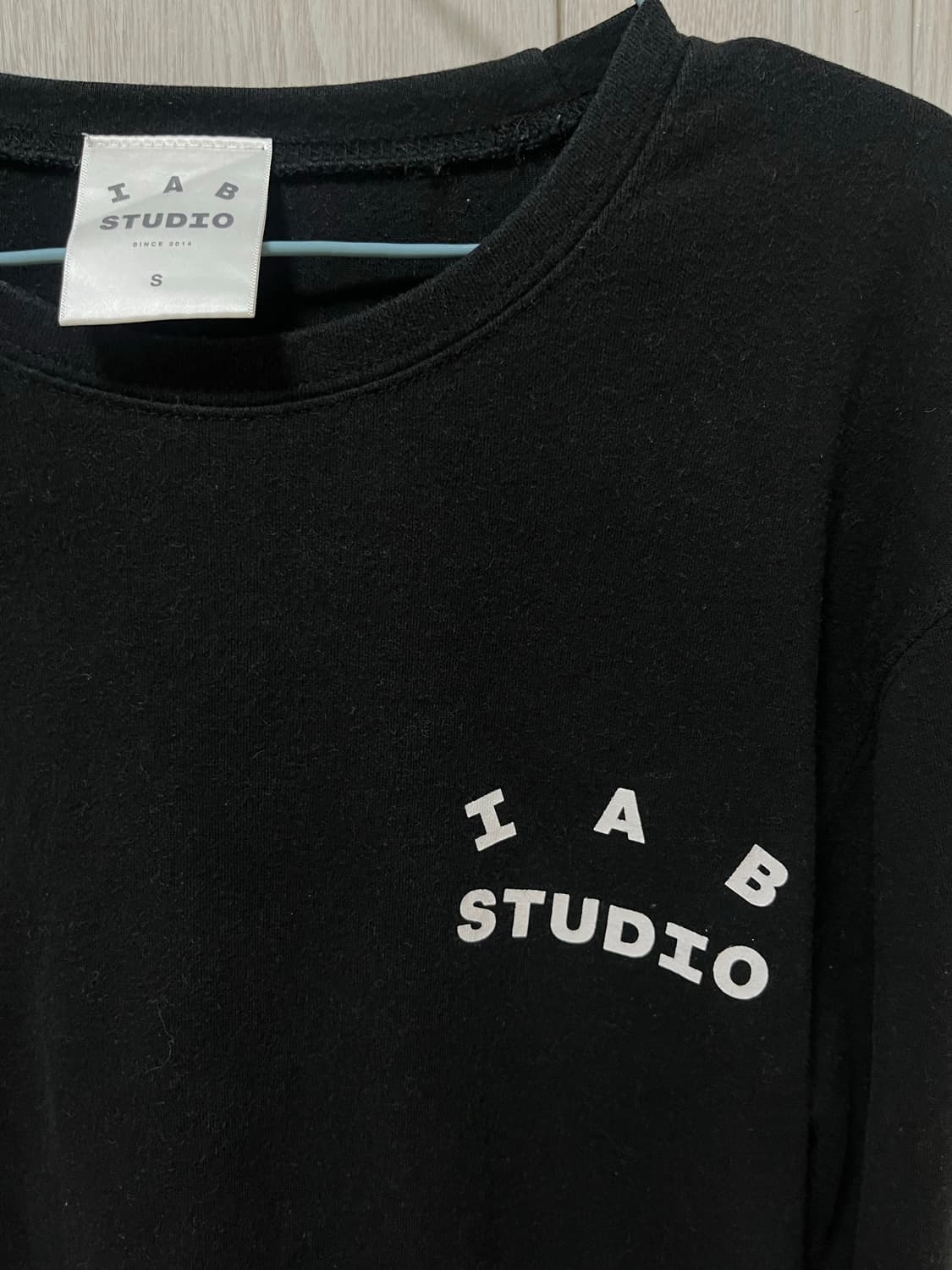 [s] 아이앱스튜디오 롱슬리브 상품이미지1