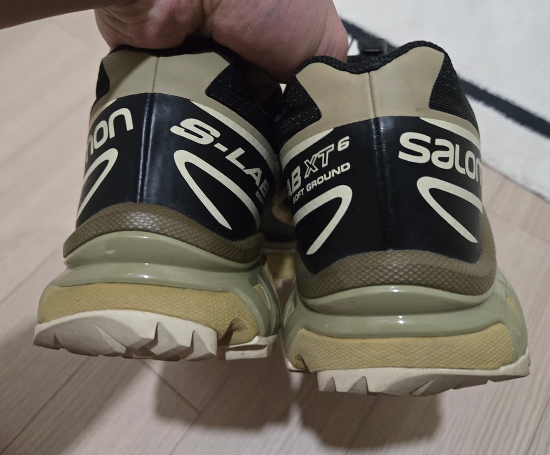 살로몬 x end 콜라보 xt6 다크 트러플  상품이미지4