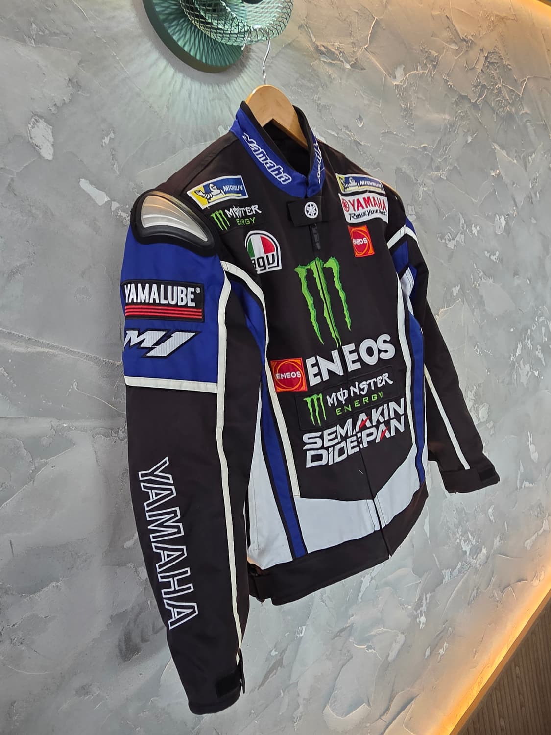 야마하 몬스터 에너지 레이싱 자켓 M 상품이미지2