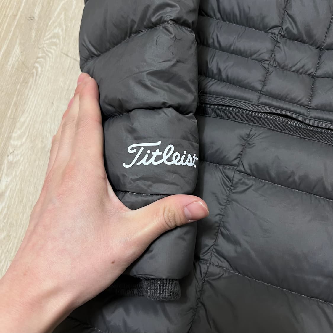 타이틀리스트 여성 골프웨어 퀼티드 골프 패딩 M/95  상품이미지5