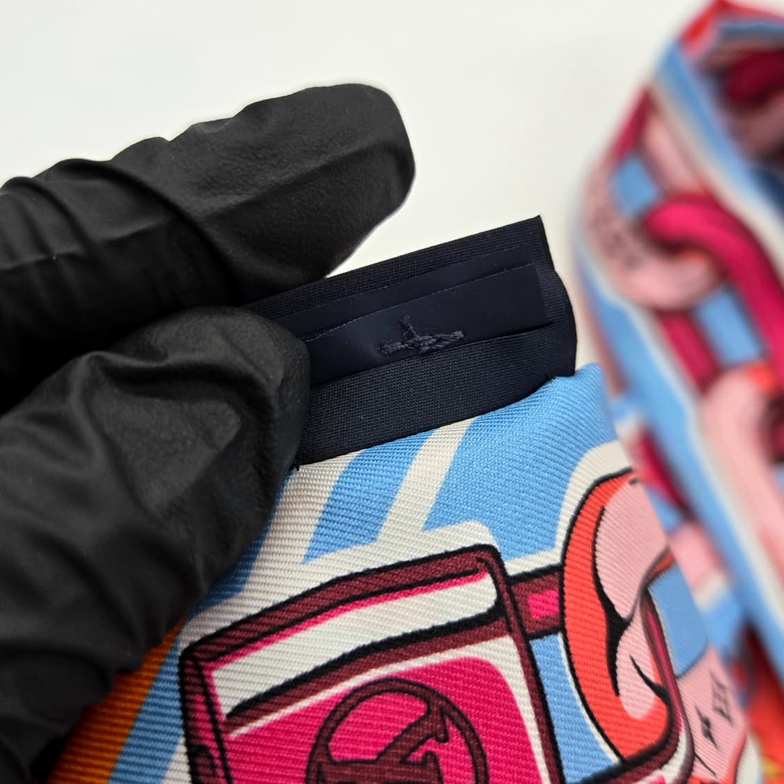 루이비통 비주얼드 BB 방도 스카프 상품이미지6