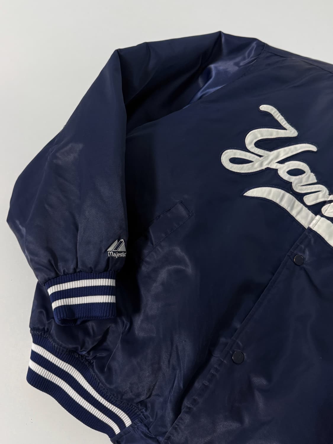 마제스틱 90‘s 오버핏 뉴욕 양키즈 스타디움 봄버 자켓 상품이미지7