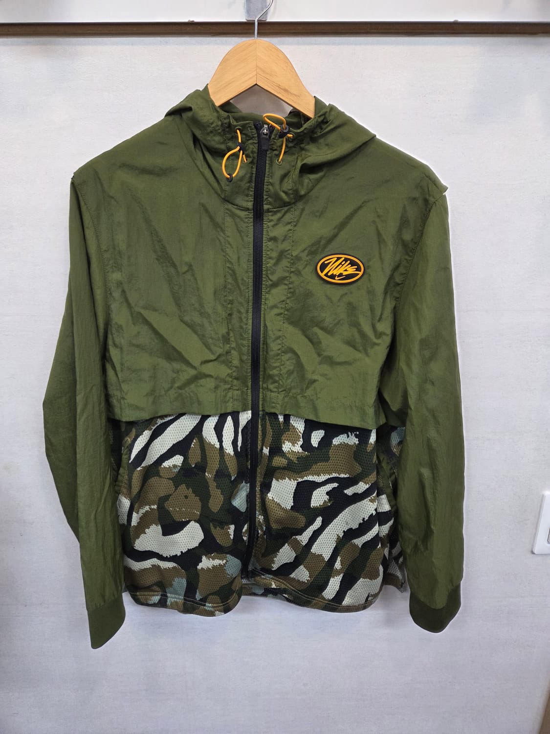 나이키 nsw 빅스우시 카모 메쉬 크래쉬 우븐자켓 xl 상품이미지1