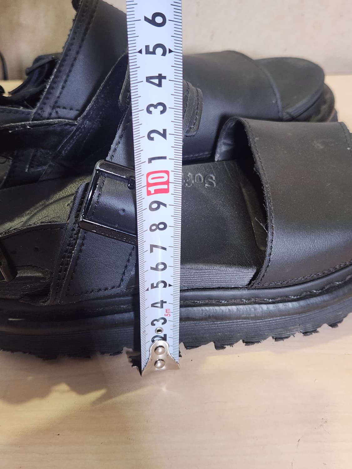 Dr. Martens VOSS 샌들 | 여름 스트릿 필수템 🖤

 상품이미지10