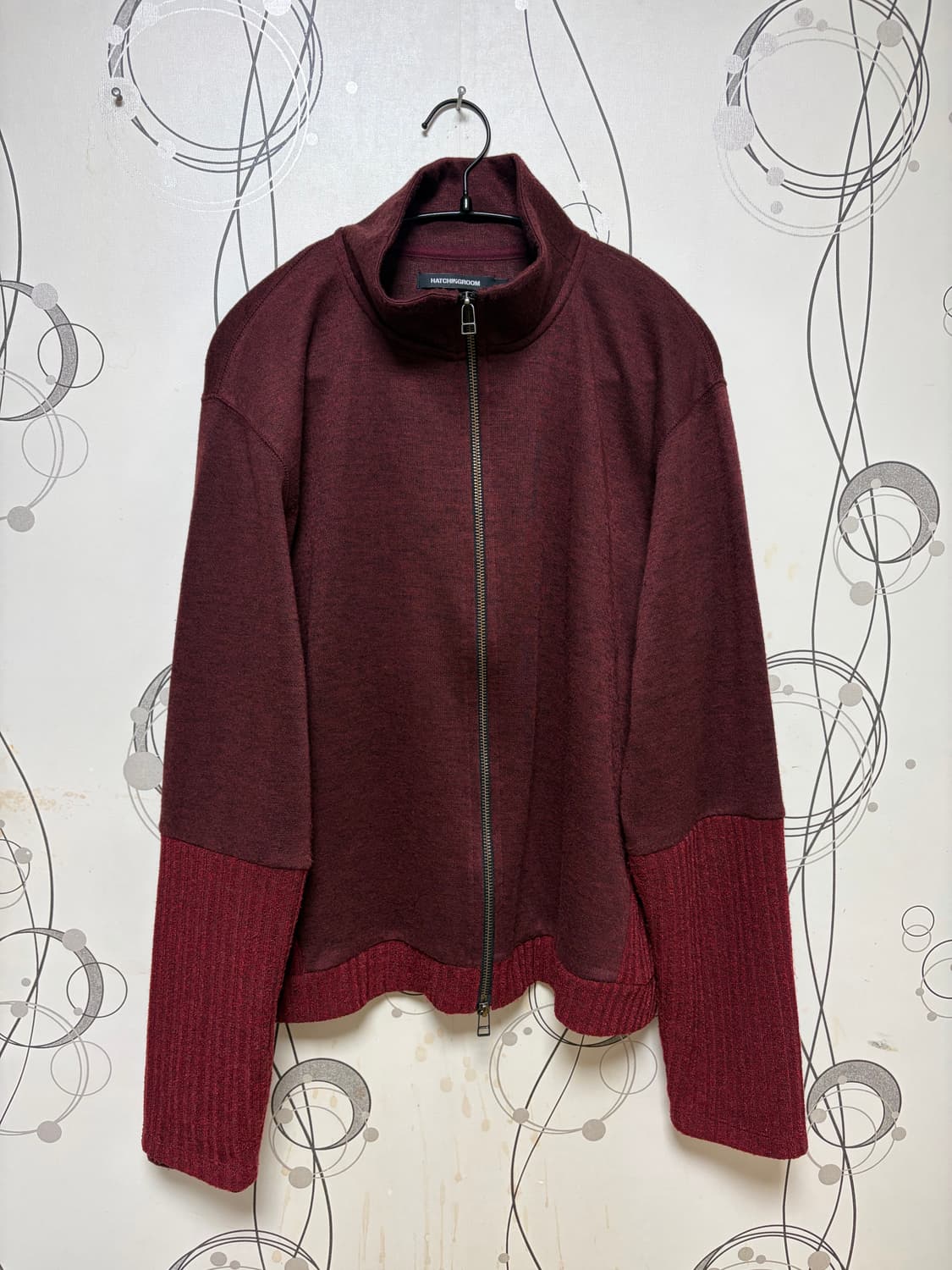 (3) 해칭룸 더블 슬리브 트랙 가디건 다크레드 상품이미지1