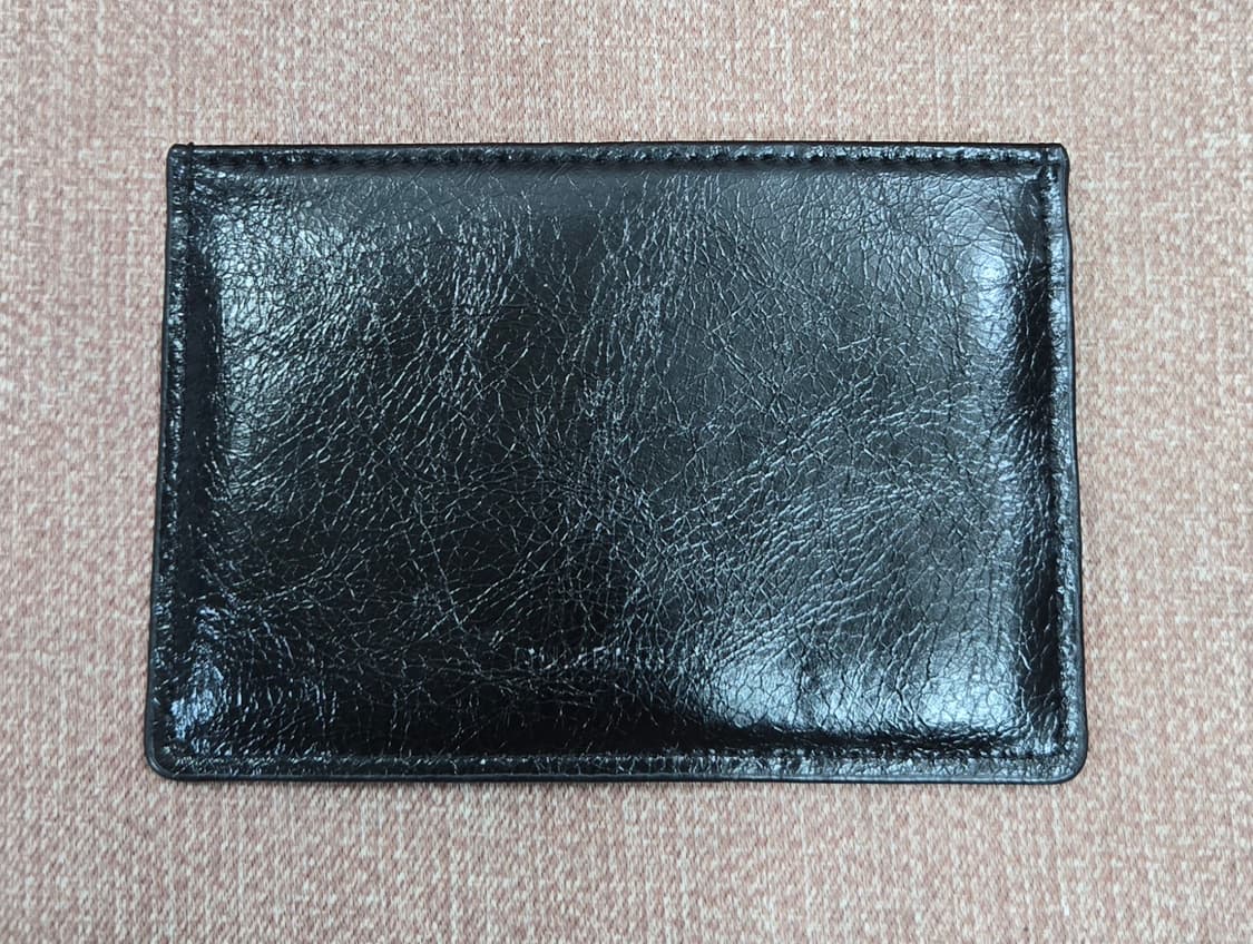 넘버링 1050- 크랙 레더 카드 홀더 블랙/실버 상품이미지2