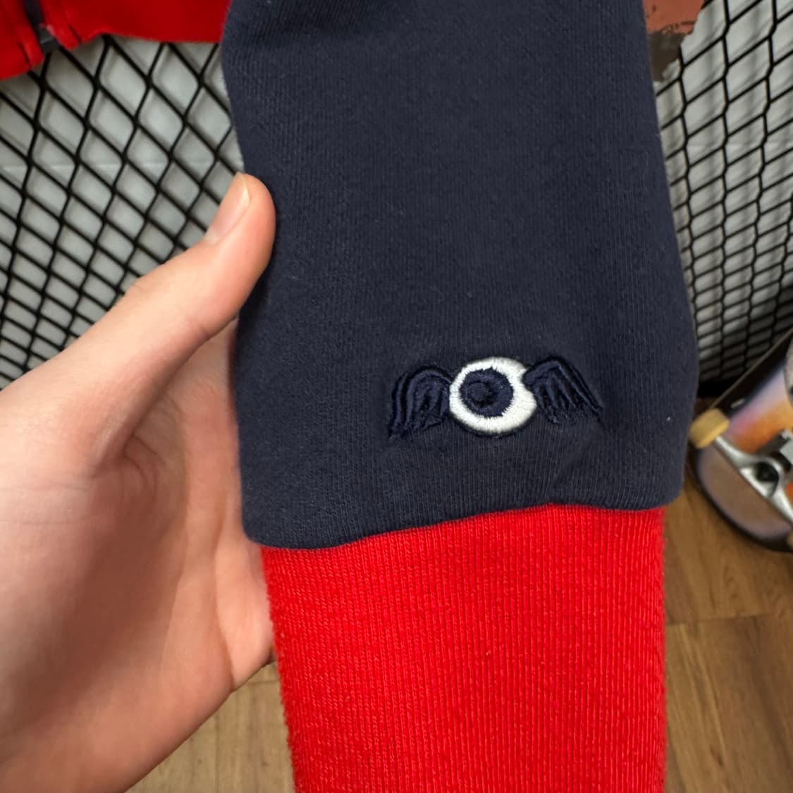 본더치 트랙자켓 전면 레터링 로고 포인트 네이비 레드 배색 상품이미지6