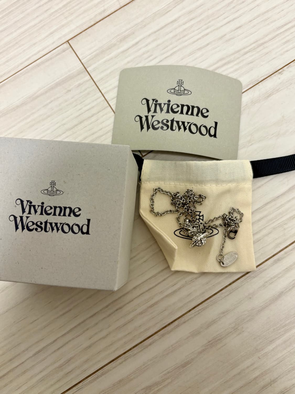 비비안웨스트우드 목걸이 상품이미지1