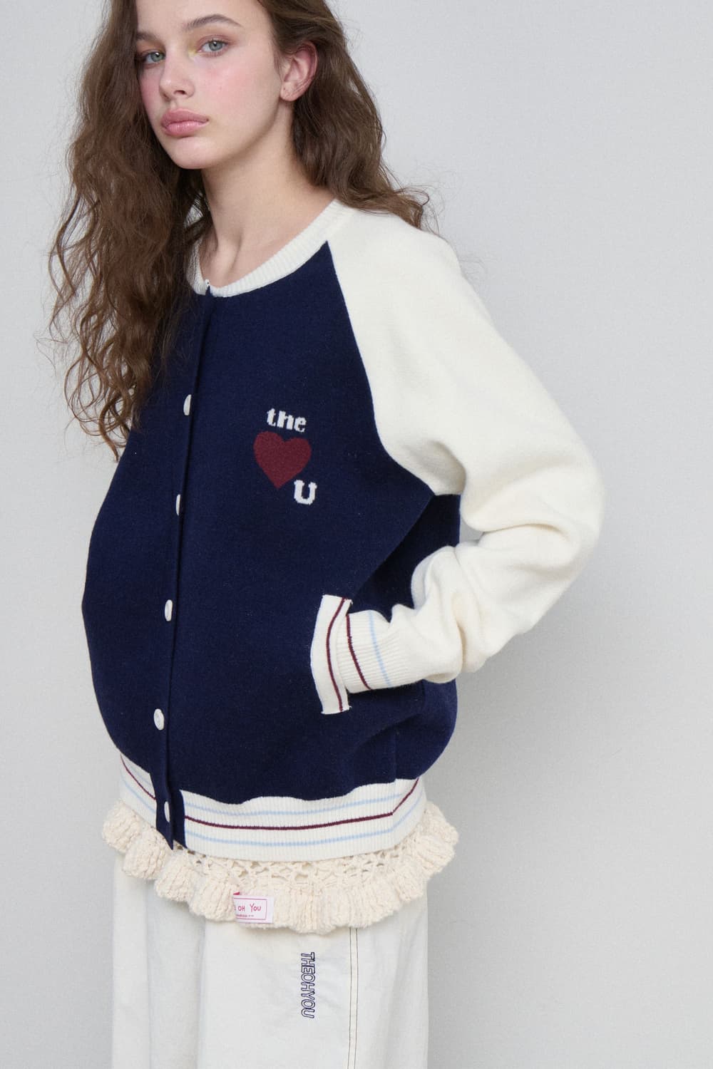 더오유 바시티 버튼 니트 가디건 상품이미지2