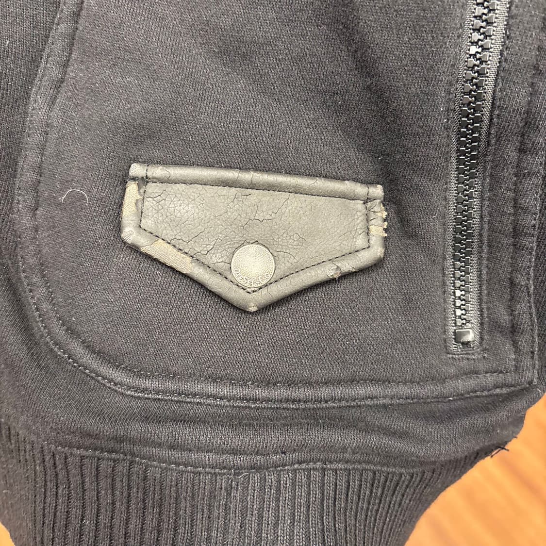 디젤 바이커 블루종 자켓 언발란스 집업 나일론 배색 슬리브 디테일 블랙 상품이미지9