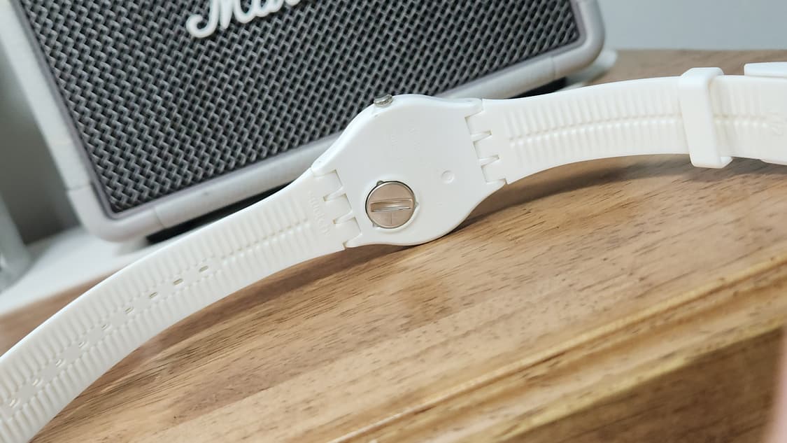 # 스와치 스켈레톤 투명 다이얼 뉴젠트 시계 급처 상품이미지7