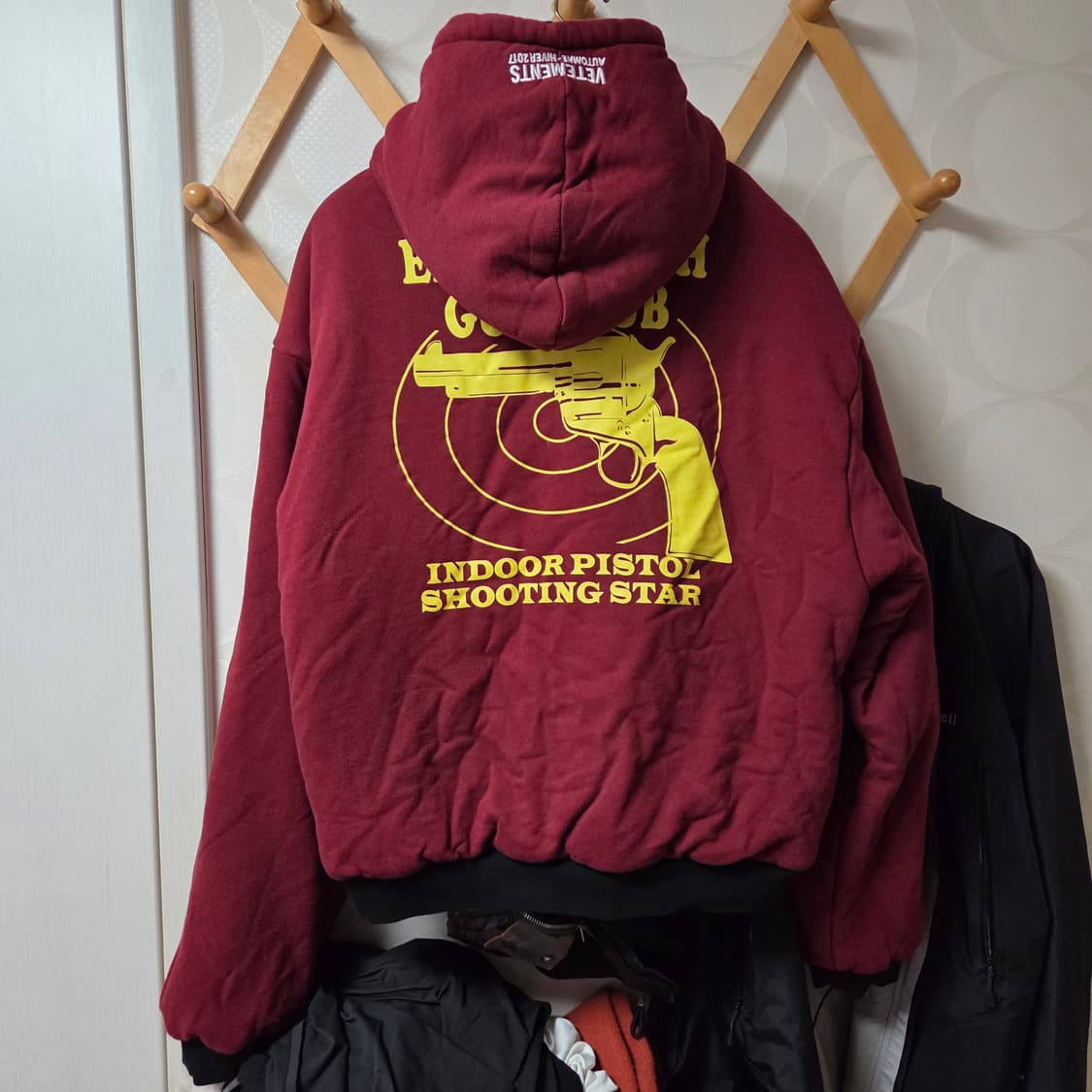 [S] 베트멍 다크니스 건클럽 리버시블 봄버 후드 집업 버건디 상품이미지6