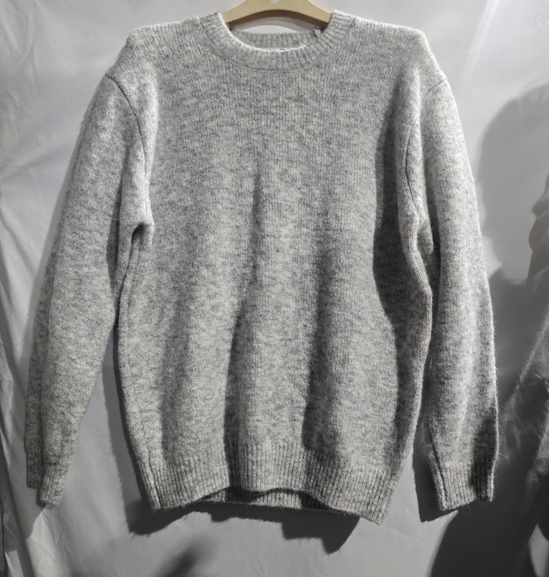 SUARE 회색 니트 스웨터 M 상품이미지1