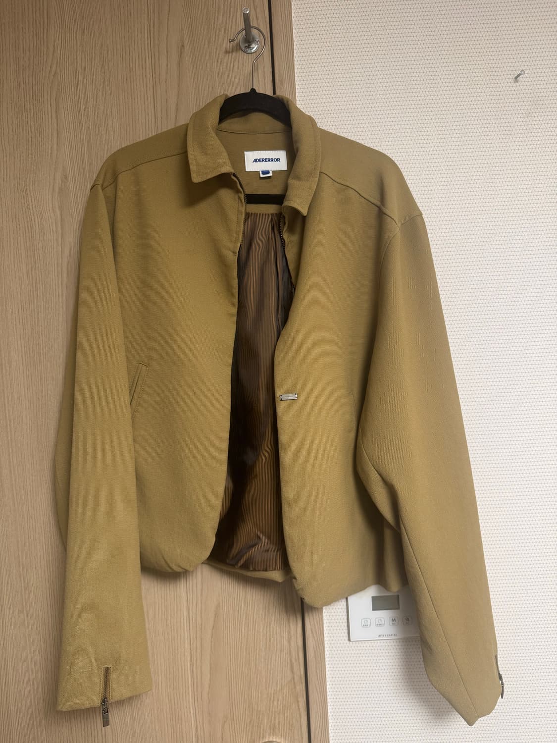 아더에러 자켓 product17  상품이미지2
