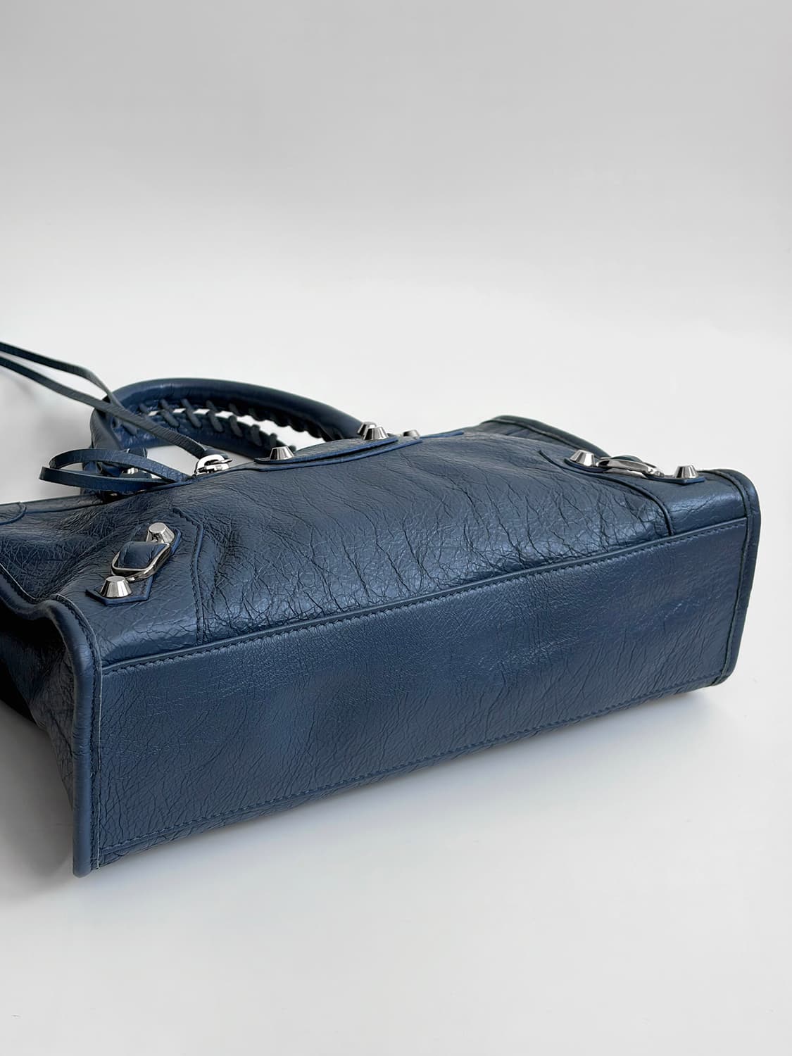 발렌시아가 클래식 시티백 스몰 판매합니다. 상품이미지8