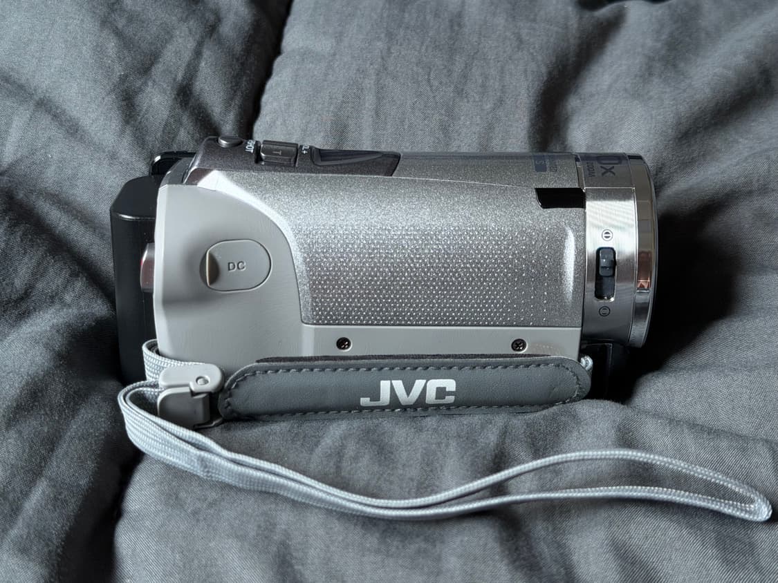 (민트)(극상미품) JVC GZ-HM177 풀박스 상품이미지3